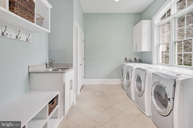 2233 VAN BUREN CT, Falls Church, VA 22043