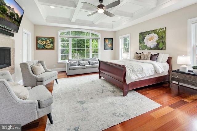 2233 VAN BUREN CT, Falls Church, VA 22043