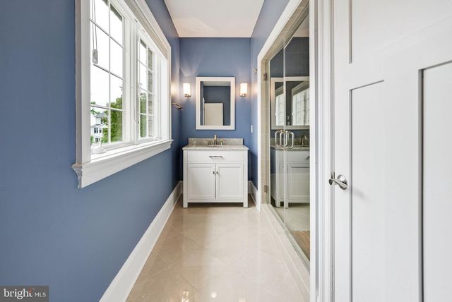 2233 VAN BUREN CT, Falls Church, VA 22043