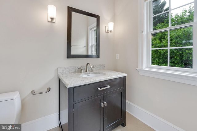 2233 VAN BUREN CT, Falls Church, VA 22043