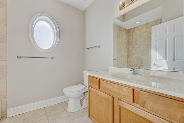 450 S WESTERN Avenue 506, Des Plaines, IL 60016