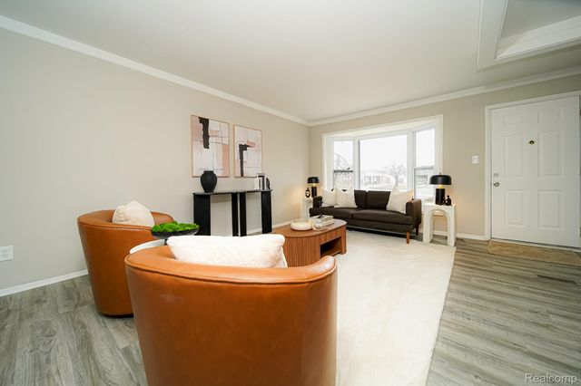 30644 HAYES Road, Roseville, MI 48066