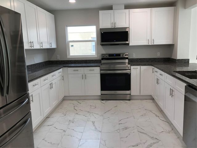 345 PARKLAND AVENUE, Sarasota, FL 34232