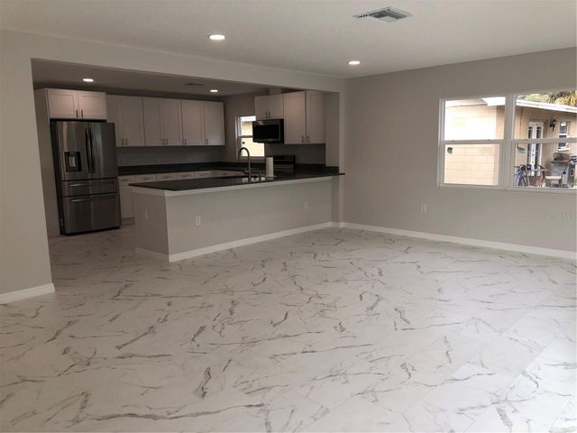 345 PARKLAND AVENUE, Sarasota, FL 34232