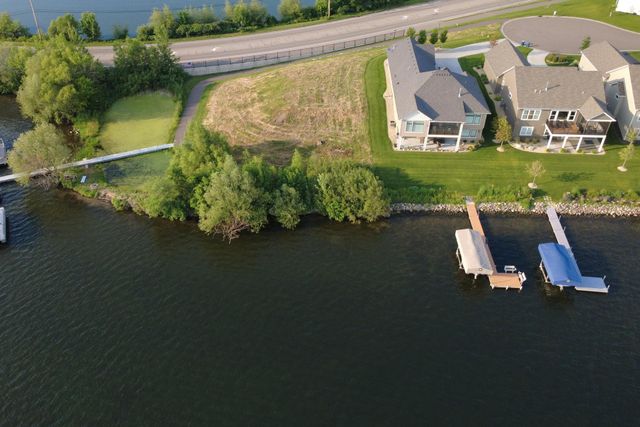 7196 Lavalle Drive, Hugo, MN 55038