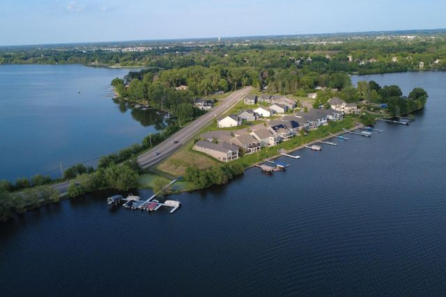 7196 Lavalle Drive, Hugo, MN 55038