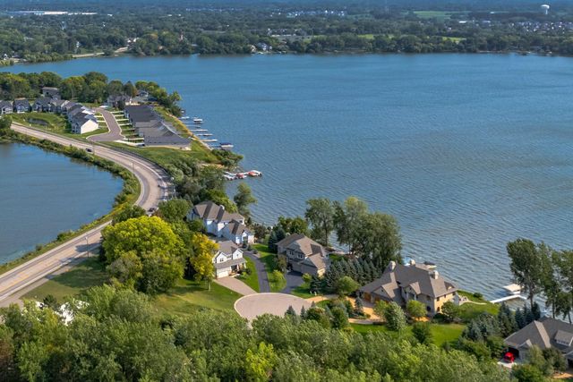 7196 Lavalle Drive, Hugo, MN 55038
