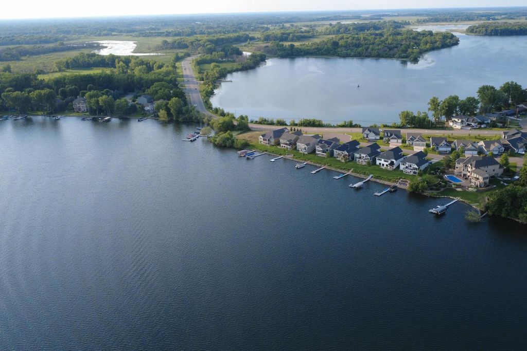 7196 Lavalle Drive, Hugo, MN 55038 — photo 3