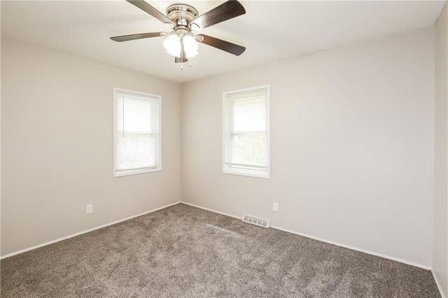 4843 NE Tullis Avenue, Kansas City, MO 64119