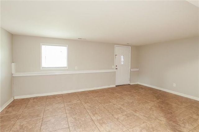 4843 NE Tullis Avenue, Kansas City, MO 64119