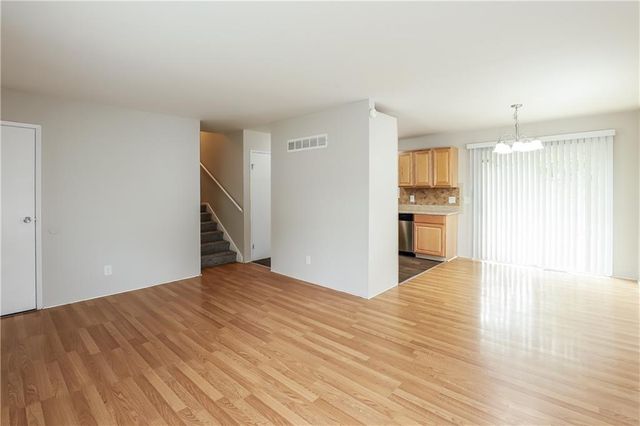 4843 NE Tullis Avenue, Kansas City, MO 64119