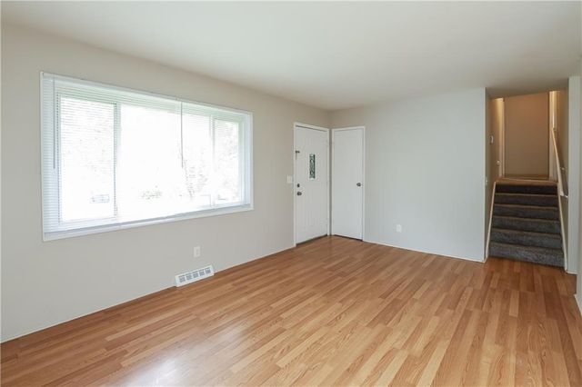 4843 NE Tullis Avenue, Kansas City, MO 64119