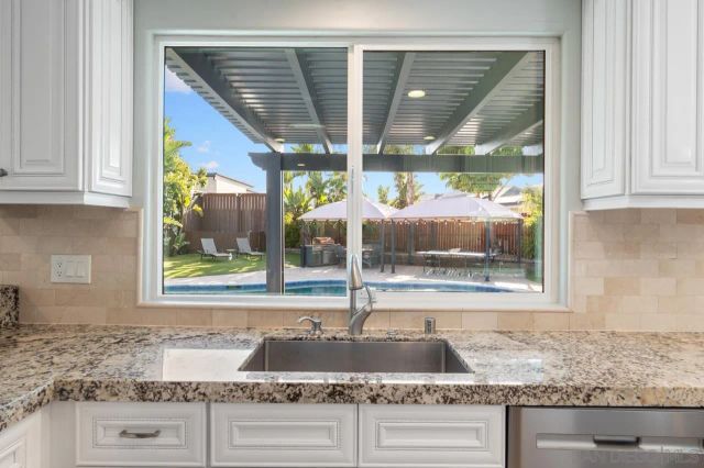 4346 Charger Blvd, San Diego, CA 92117