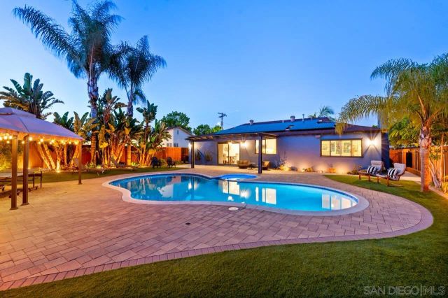 4346 Charger Blvd, San Diego, CA 92117
