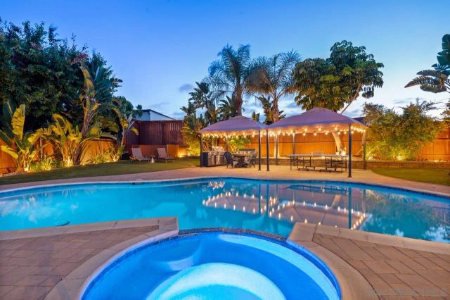 4346 Charger Blvd, San Diego, CA 92117