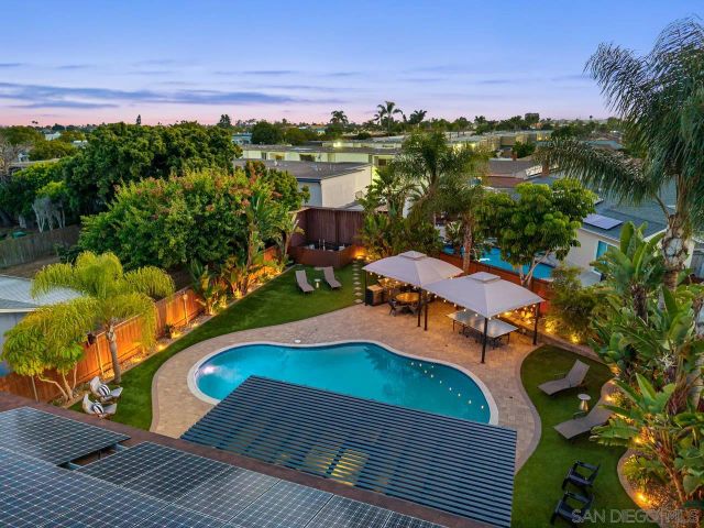 4346 Charger Blvd, San Diego, CA 92117