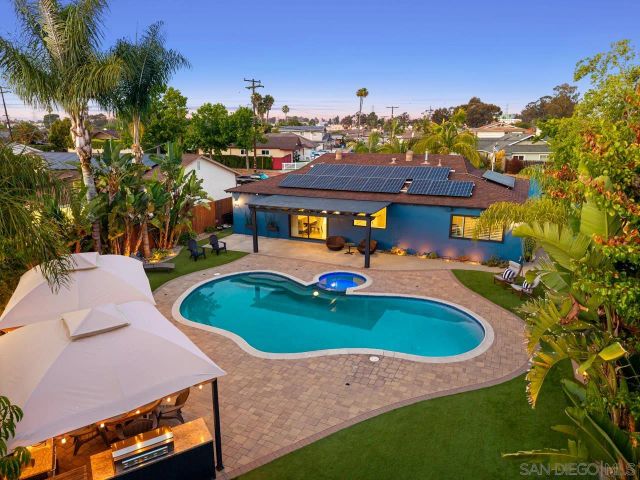 4346 Charger Blvd, San Diego, CA 92117