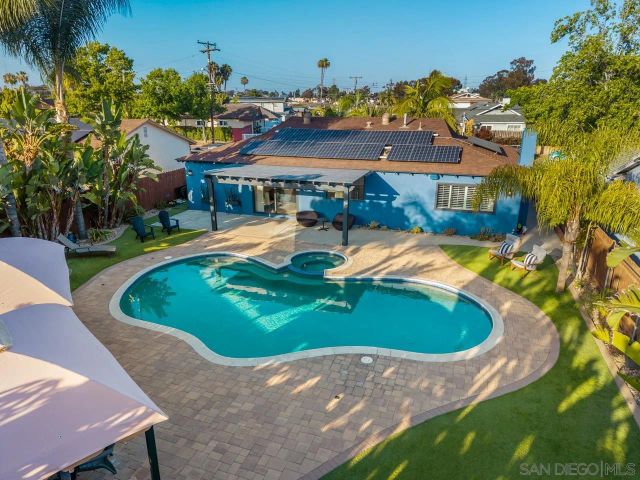 4346 Charger Blvd, San Diego, CA 92117