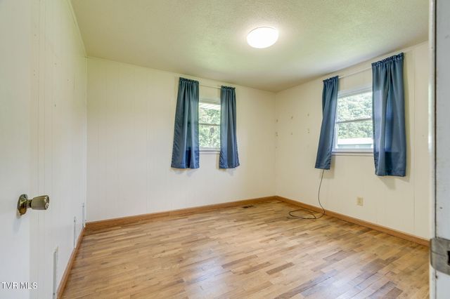 133 Journeys End Road, Elizabethton, TN 37643