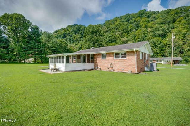 133 Journeys End Road, Elizabethton, TN 37643