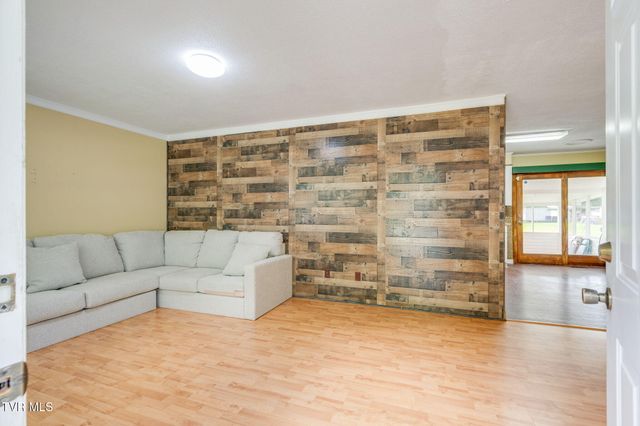 133 Journeys End Road, Elizabethton, TN 37643