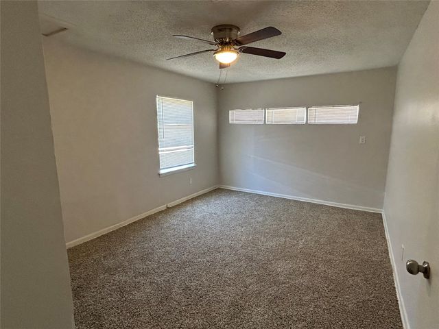 130 W Cherry Point Drive, Dallas, TX 75232