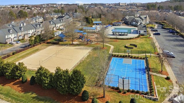 9258 Glenburn Lane, Charlotte, NC 28278