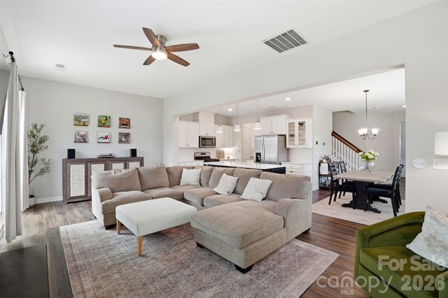 9258 Glenburn Lane, Charlotte, NC 28278