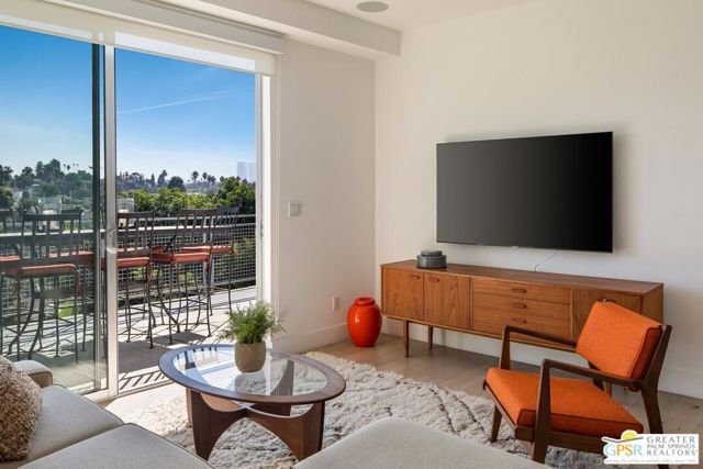 1346 Westerly Terrace, Los Angeles, CA 90026