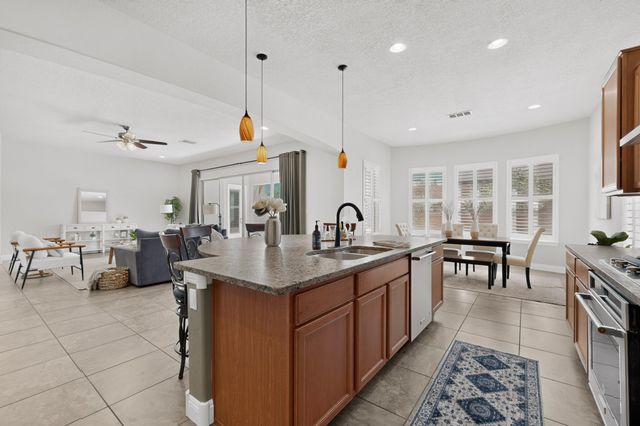 4707 Lluvia Encantada, Santa Fe, NM 87507