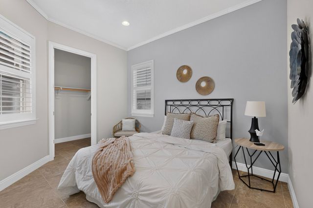 4707 Lluvia Encantada, Santa Fe, NM 87507