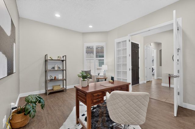 4707 Lluvia Encantada, Santa Fe, NM 87507