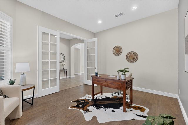 4707 Lluvia Encantada, Santa Fe, NM 87507
