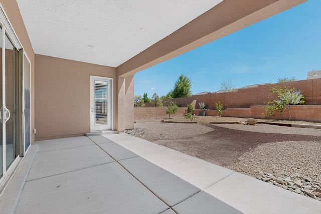 4707 Lluvia Encantada, Santa Fe, NM 87507