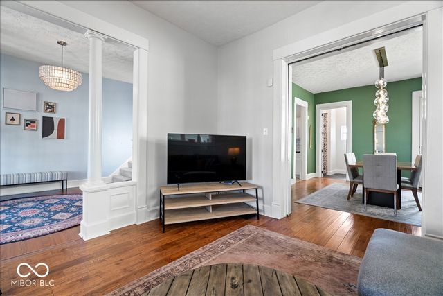 1409 E New York Street, Indianapolis, IN 46201