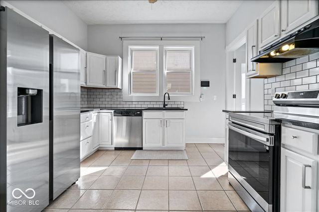 1409 E New York Street, Indianapolis, IN 46201