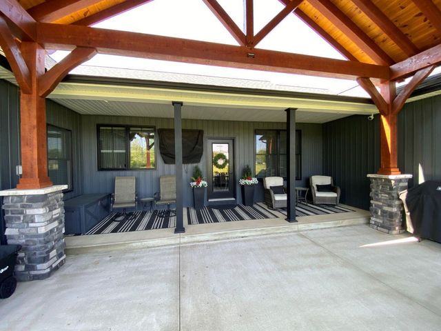 1613 Raymond Avenue, Bellefontaine, OH 43311