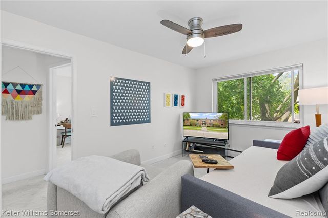 4620 Leafdale Avenue c5, Royal Oak, MI 48073