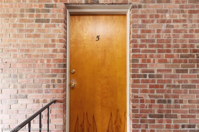 4620 Leafdale Avenue c5, Royal Oak, MI 48073
