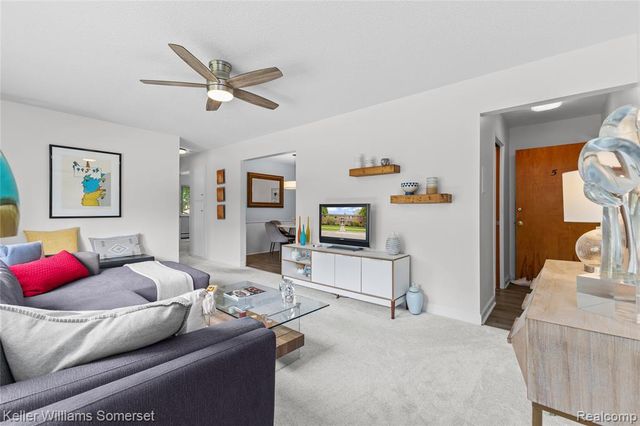 4620 Leafdale Avenue c5, Royal Oak, MI 48073