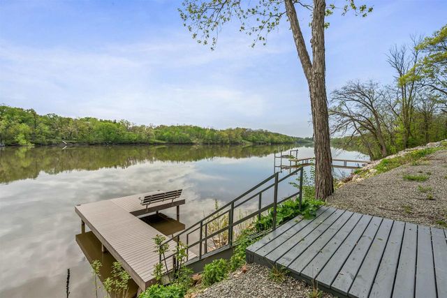 739 PARK STREET, Wrightstown, WI 54180