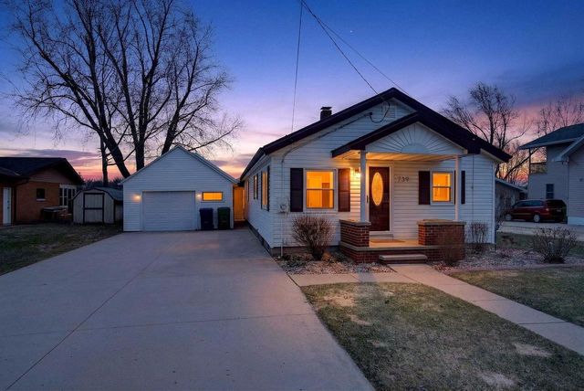 739 PARK STREET, Wrightstown, WI 54180