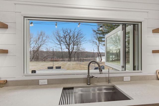 10274 Kahler Avenue NE, Otsego, MN 55362