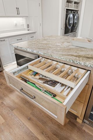 10274 Kahler Avenue NE, Otsego, MN 55362