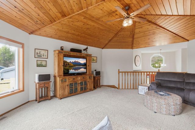 10274 Kahler Avenue NE, Otsego, MN 55362