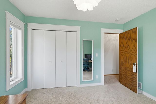 10274 Kahler Avenue NE, Otsego, MN 55362