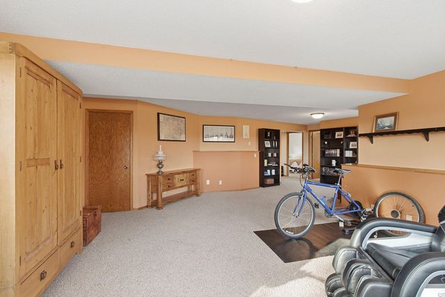 10274 Kahler Avenue NE, Otsego, MN 55362