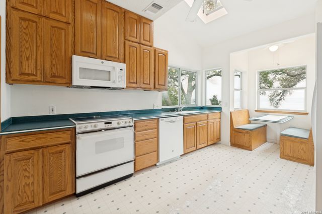 1924 Stagecoach, Canyon Lake, TX 78133