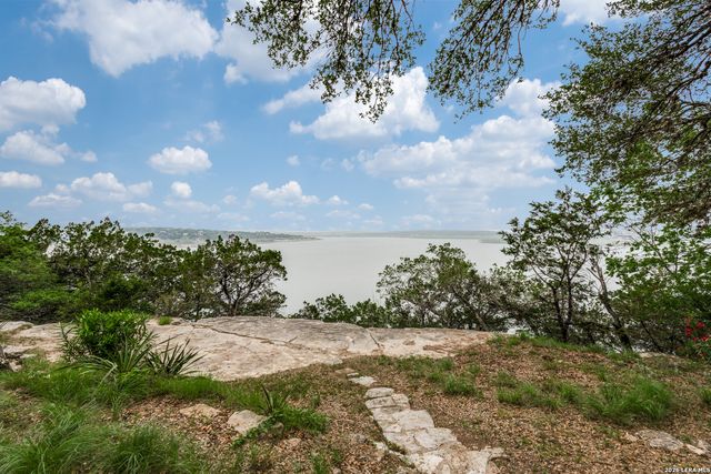1924 Stagecoach, Canyon Lake, TX 78133