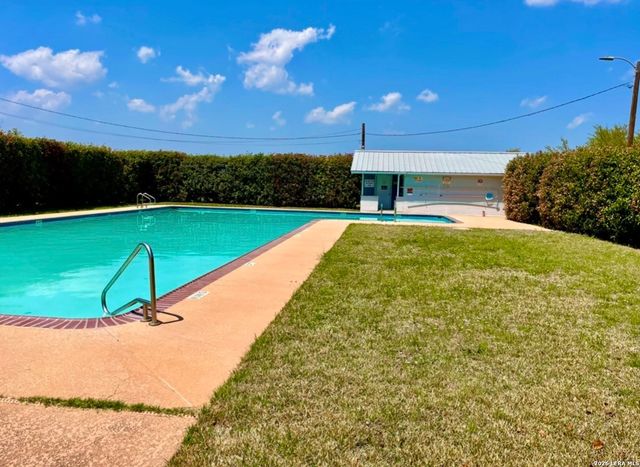 1924 Stagecoach, Canyon Lake, TX 78133